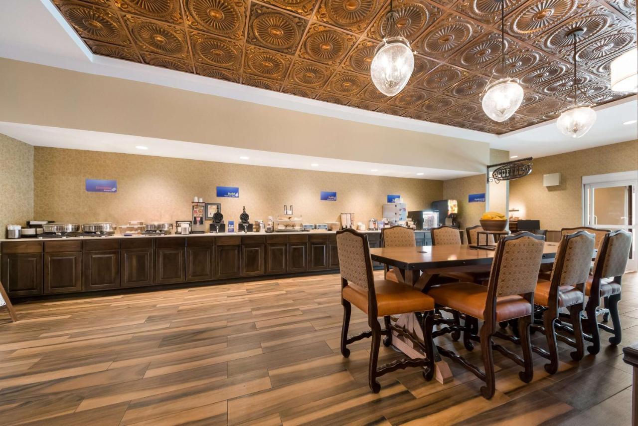 Best Western Bandera Suites&Saloon Exterior foto