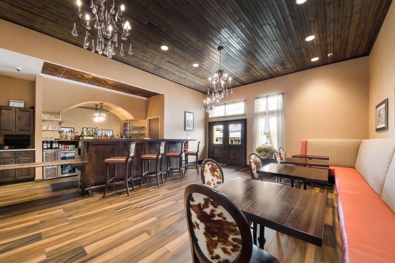 Best Western Bandera Suites&Saloon Exterior foto