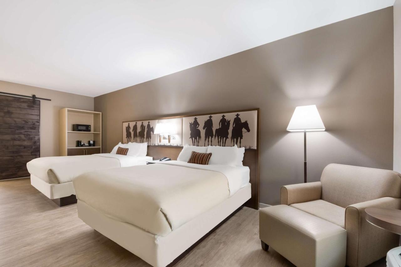 Best Western Bandera Suites&Saloon Exterior foto